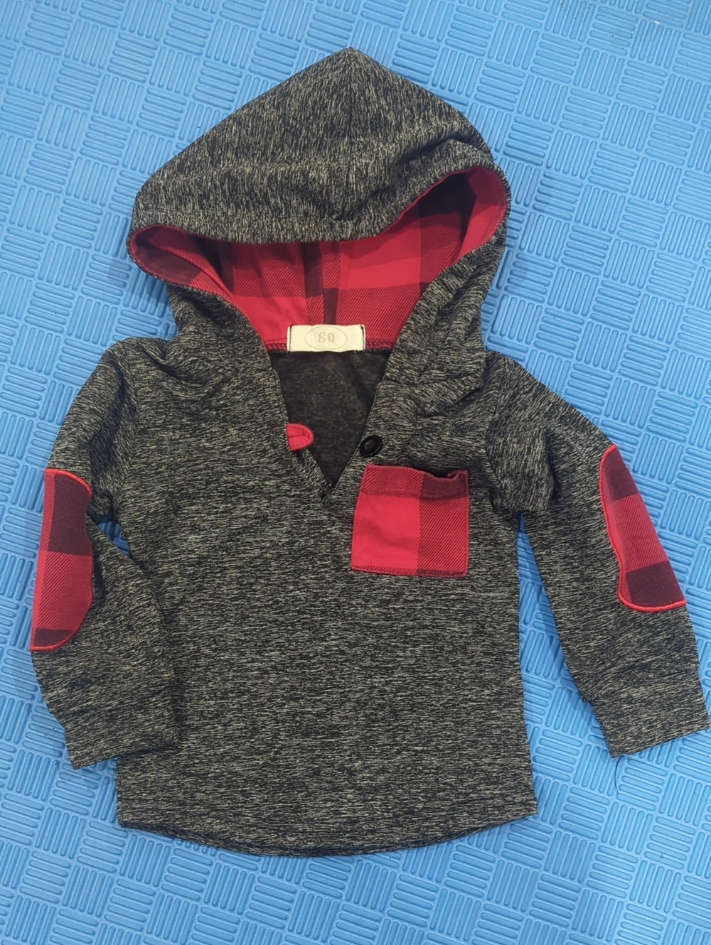 5/$10 - Hooded Pullover with Red Plaid Accents SIZE: 80